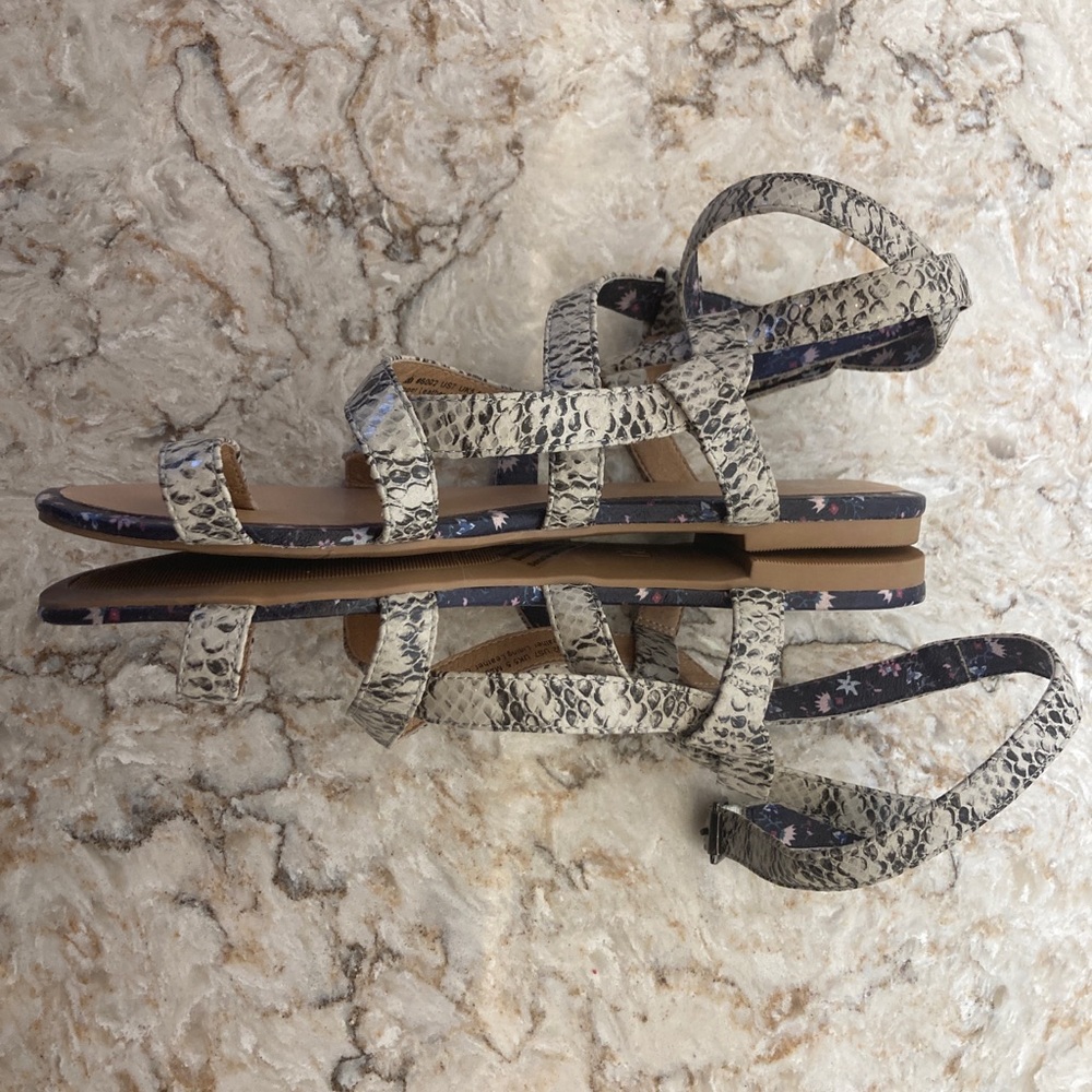 Cabi Athena Python Sandals Size 7 - image 4